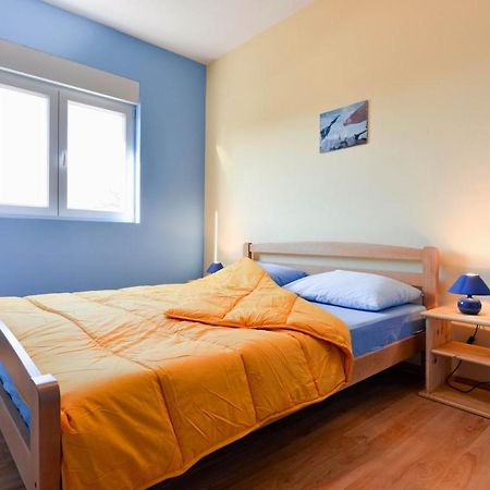 Paklina Apartments Starigrad Paklenica Ngoại thất bức ảnh